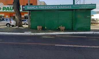 Imagem: Espaços para propagandas. Outdoor