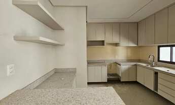 Imagem 2: Casa à venda com três quartos à venda no bairro Jatobá