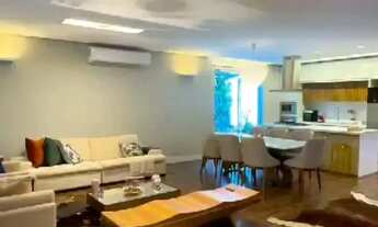 Imagem 2: Belíssima Duplex de Alto Padrão no Quintas das Laranjeiras. 3 suites, piscina, 100% mobili