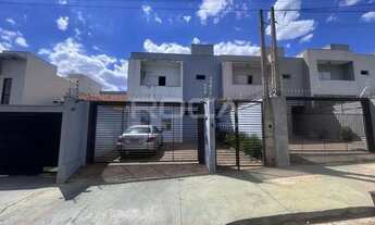 Imagem: Casa de 3 dormitórios no Jardim Santa Júlia