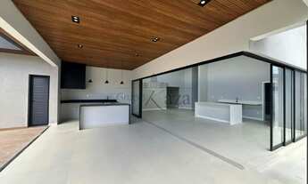 Imagem 3: Oportunidade - Casa em Condomínio - Condomínio Vivant Urbanova - 4 Dormitórios - 240m²