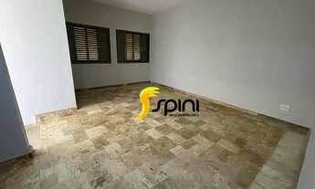 Imagem 5: Casa com 3 dormitórios para alugar, 340 m² por R$ 3.000,00/mês - Tubalina - Uberlândia/MG