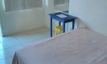 Imagem 4: Quarto mobiliado no bairro Pinheirinho