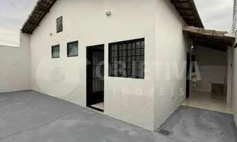 Imagem: Casa à venda, 2 quartos, 1 suíte, 2 vagas