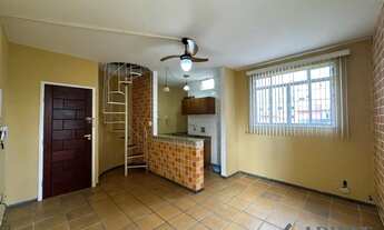 Imagem 2: Este apartamento duplex localizado no bairro da Passagem, em Cabo Frio!