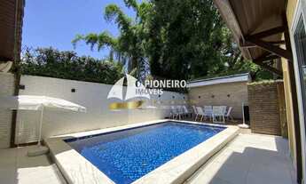 Imagem 3: Casa em condomínio, disponível para venda em Juquehy!