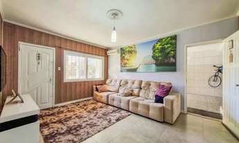 Imagem: Casa com 2 dormitórios, 2 vagas, 2 banheiros