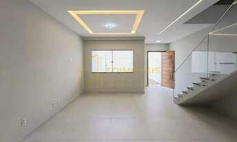 Imagem 4: Linda Casa Duplex em Planície da Serra: Conforto e Espaço para Sua Família!