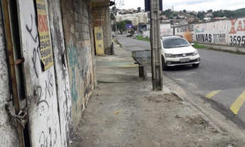 Imagem 6: Imóvel semi comercial- Galpao Iniciado na frente + casa no fundo- B. Jd Alterosas 2a. Seç