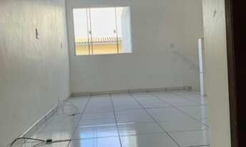 Imagem: Alugo amplo apartamento com 02 dorm. Em