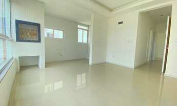 Imagem 4: Poucos passos do mar