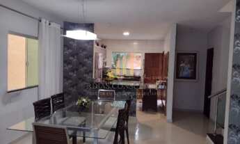 Imagem: Imóvel em 2 pavimentos com 3 suites no