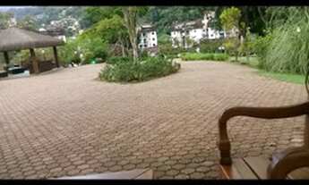 Imagem 4: Quarto com banheiro privativo para estudante mulher