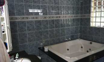 Imagem 8: Casa á venda de 4 dormitórios com 440,00m² por R$ 640.000,00 no Condomínio Cantegril