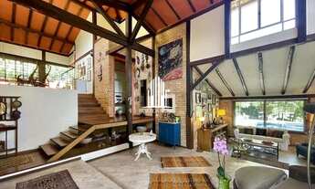 Imagem 3: Cotia, casa com quatro suítes e quatro vagas de garagem