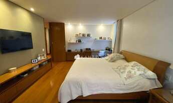 Imagem 5: Apartamento 1 por andar com 4 suítes e sala 03 ambientes com varanda e vaga para 4 carros