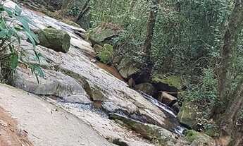 Imagem 2: Terreno em Mairiporã fundo cachoeira x represa