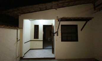 Imagem: Casa à venda, 77 m² por R$ 250.000,00