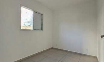 Imagem 3: Vendo apartamento em condomínio familiar, com 2 quartos, sala, cozinha e 1 banheiro