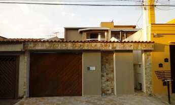 Imagem: Sobrado com 4 dormitórios à venda, 183