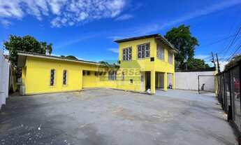 Imagem 6: Casa para aluguel com 225 metros quadrados com 4 quartos em Flores - Manaus - AM