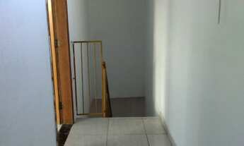 Imagem 2: Sobrado Quarto com aluguel por R$850 /mês