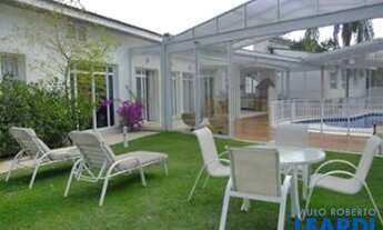 Imagem: CASA EM CONDOMÍNIO - ALPHAVILLE - SP