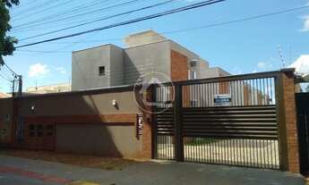 Imagem: SOBRADO COM 03 DORMITÓRIOS NA VILA TAVEIROPOLIS