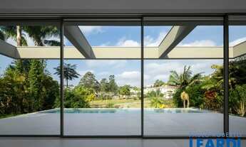 Imagem 5: CASA EM CONDOMÍNIO - TAMBORÉ - SP