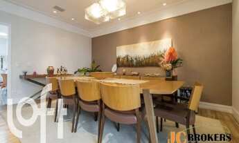 Imagem 6: Apartamento com 311m², 4 suítes, lareira, dependência completa de empregada, 6 vagas