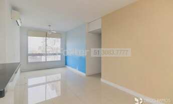 Imagem 2: Porto Alegre - Apartamento Padrão - Partenon