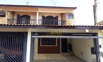 Imagem 3: LINDO SOBRADO Casa com 3 dormitórios