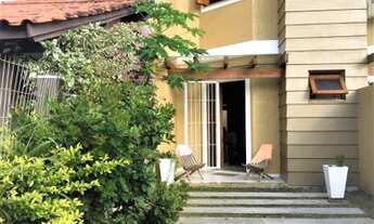 Imagem 2: Casa em Mariluz Casa com 2 dormitórios