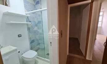 Imagem 5: Três quartos com vaga reformado em Vila Isabel!