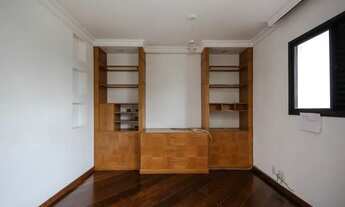 Imagem 2: Excelente 03 Dorms (01 Suíte), Deps. Empregada, Lavabo, Depósito, 02 Vagas Garagem, Vila L