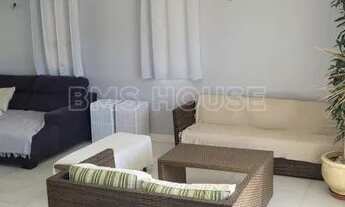 Imagem 3: Casa para Venda em Cotia, Granja Viana, 3 dormitórios, 3 suítes, 4 banheiros, 5 vagas