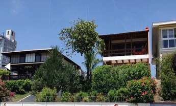 Imagem 3: Casa de frente para o mar com 308 metros quadrados - Centro - Balneário Piçarras - SC