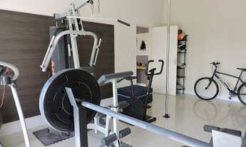 Imagem 4: Casa de condomínio finamente decorada, para aluguel e venda, 384 m², 4 suítes e vista des