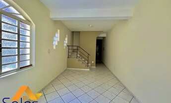 Imagem 2: Casa para locação com 03 dormitórios próximo ao SESC em Taubaté