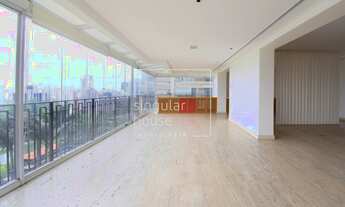 Imagem 3: 442 m² | 4 suítes