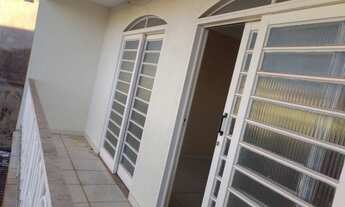 Imagem 2: Investidor! Excelente Imóvel de Esquina, 02 Apartamentos e uma Casa, QNL 18, Taguatinga