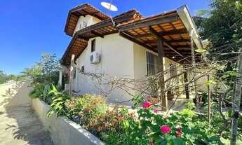 Imagem 4: Casa para venda tem 209 metros quadrados com 3 quartos em Maria Luiza - Cascavel - PR