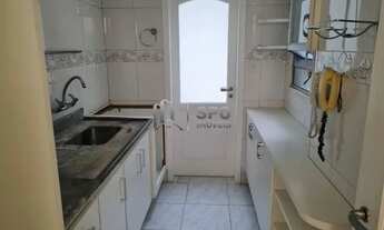 Imagem 3: Linda Casa em Condomínio fechado, 2 dorms, sótão, 1 suíte, 2 vagas e churrasqueira