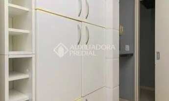 Imagem 3: Apartamento para aluguel tem 44 metros quadrados com 1 quarto em Mont Serrat - Porto Alegr