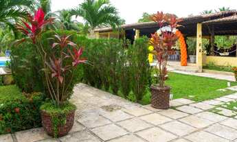 Imagem 4: Fazenda/Sítio/Chácara para aluguel possui 15000 metros quadrados com 8 quartos