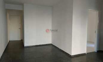 Imagem 3: Apartamento próximo Metrô do Tatuapé, 2 dormitórios, 2 banheiros e 1 vaga