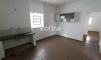 Imagem 7: Casa para alugar, 3 quartos, 1 vaga, Brasil - Uberlândia/MG - R$ 1.100,00