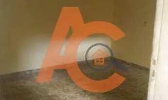 Imagem 5: Casa com dois quartos de fundos e terraço ao lado da Praça Treze