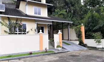 Imagem: Casa em condomínio - 3 suítes - Teresópolis