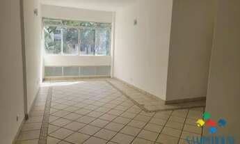 Imagem: Três dormitórios, amplo, janelão e pé